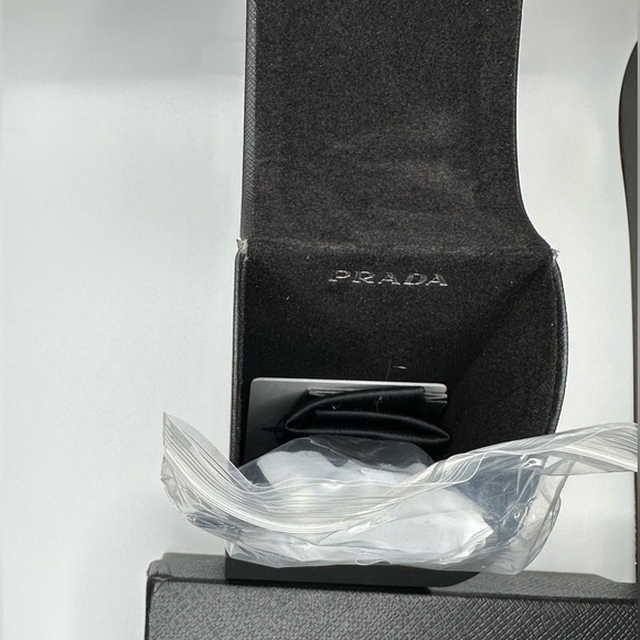 Brand PR 17WS Black Grey Lens Rectangle Stylish Sunglasses - Picture 9 of 14